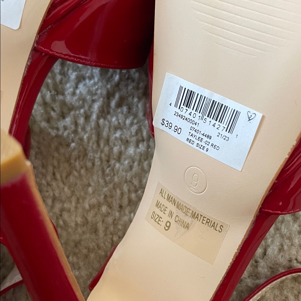 Platform Heels - Picture 5 of 7